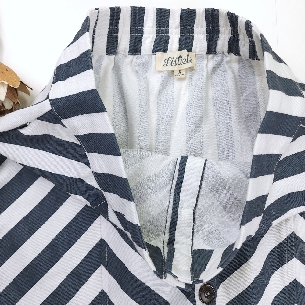 Listicle White Blue Chevron Skirt Sz S - Picture 6 of 11